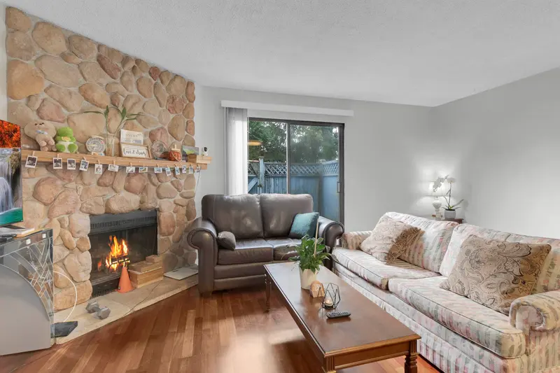 96 6673 138 STREET - photo 2 of 18