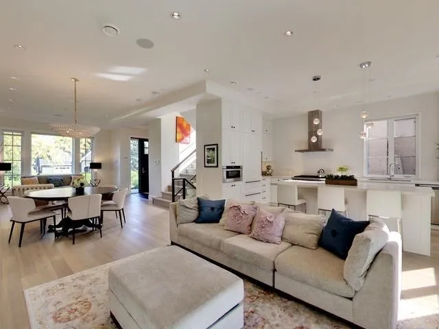 4248 W 10TH AVENUE - photo 4 of 16