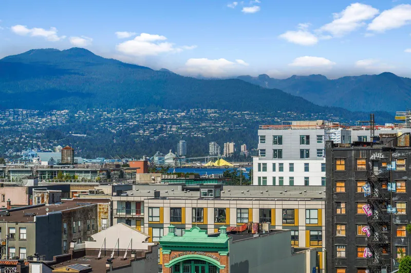 1205 188 KEEFER STREET - photo 1 of 25