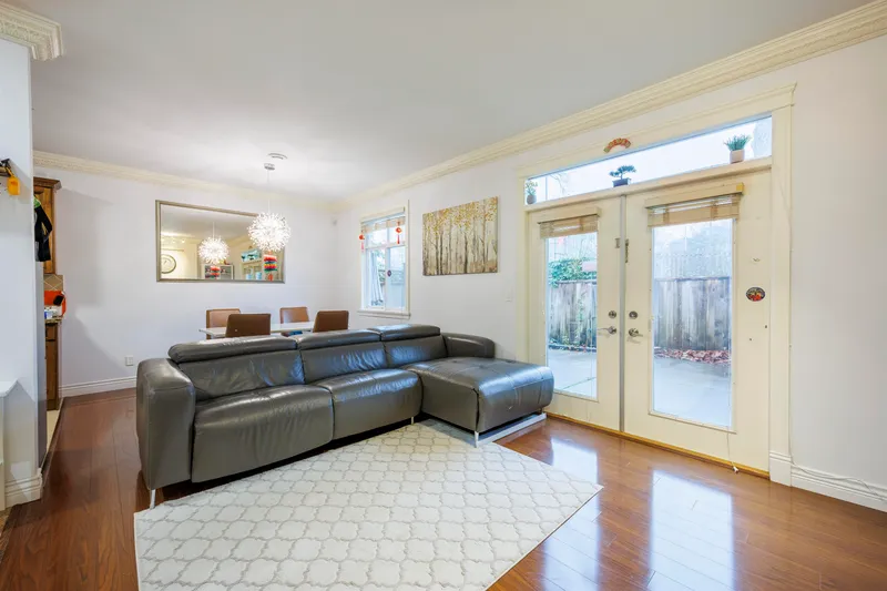 3 7831 BENNETT ROAD - photo 4 of 21