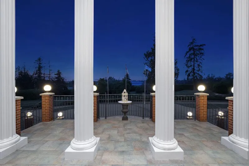 558 248 STREET - photo 3 of 25