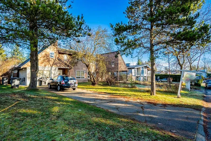 13125 BALLOCH DRIVE - photo 3 of 14