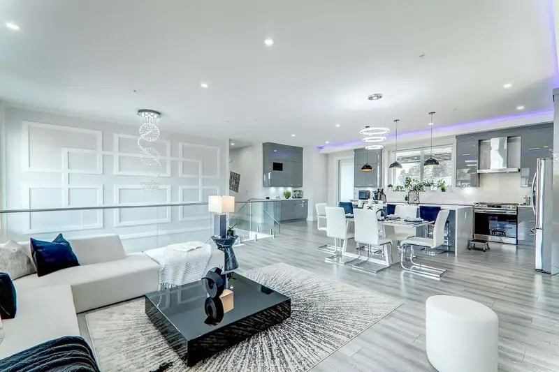 8559 BENEDICT BOULEVARD - photo 3 of 25