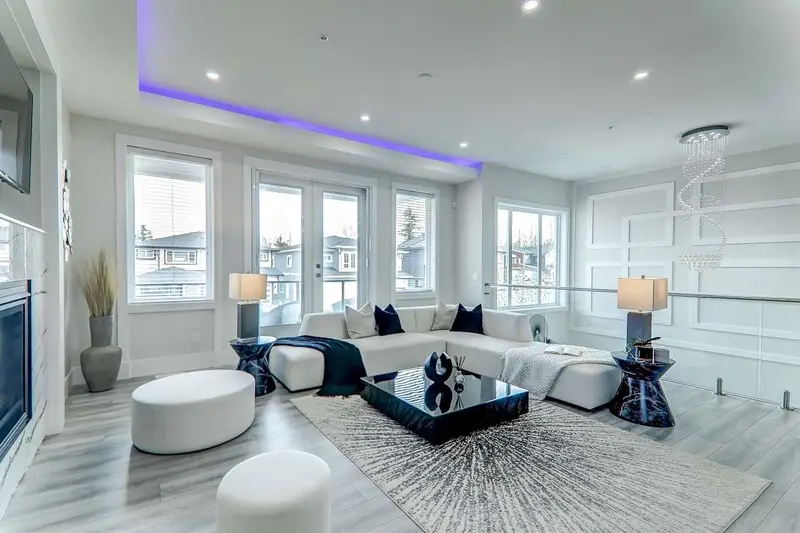 8559 BENEDICT BOULEVARD - photo 4 of 25