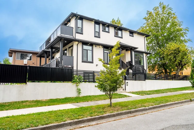 6370 ROSS STREET - photo 3 of 25