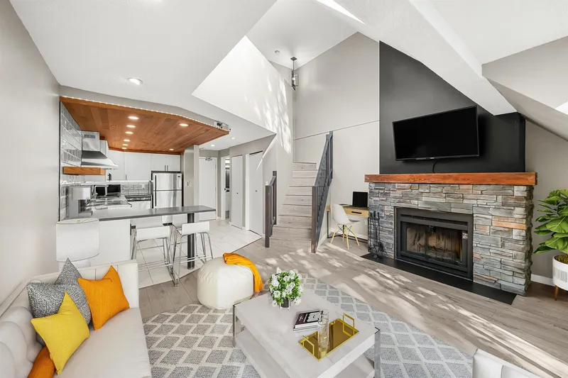 315 7471 BLUNDELL ROAD - photo 2 of 25