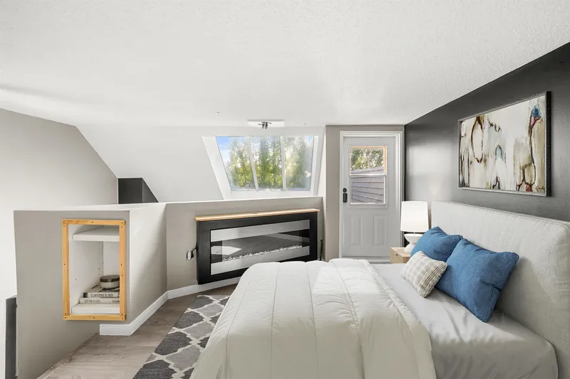 315 7471 BLUNDELL ROAD - photo 4 of 25