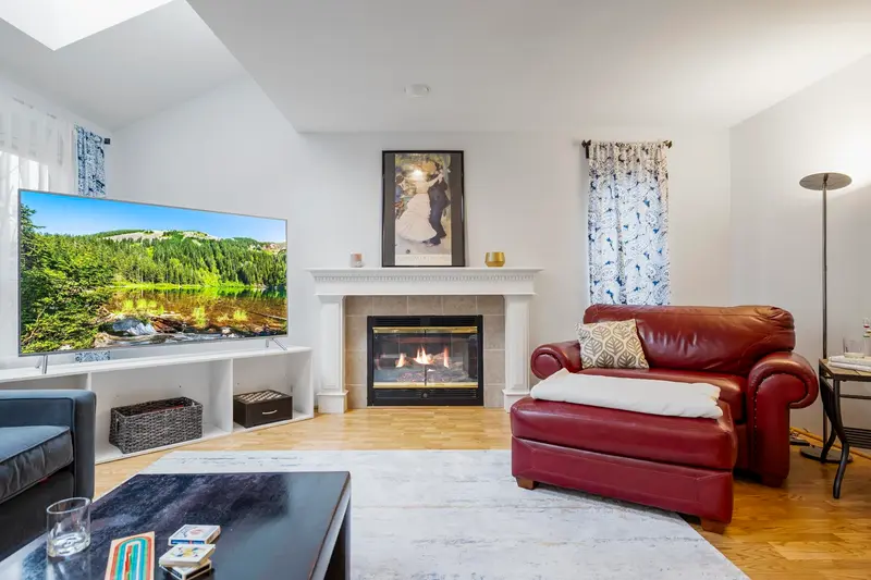 1167 SETTLERS COURT - photo 3 of 25