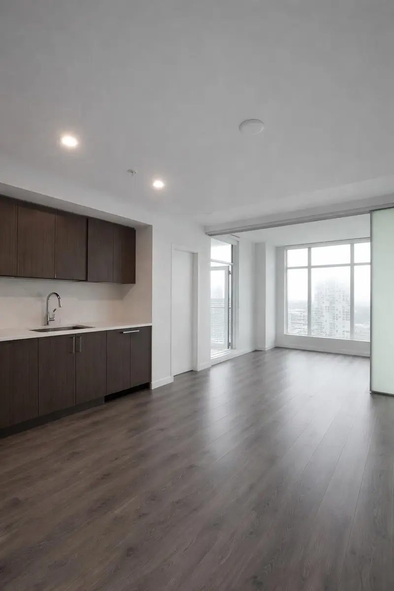 4103 13350 CENTRAL AVENUE - photo 3 of 14