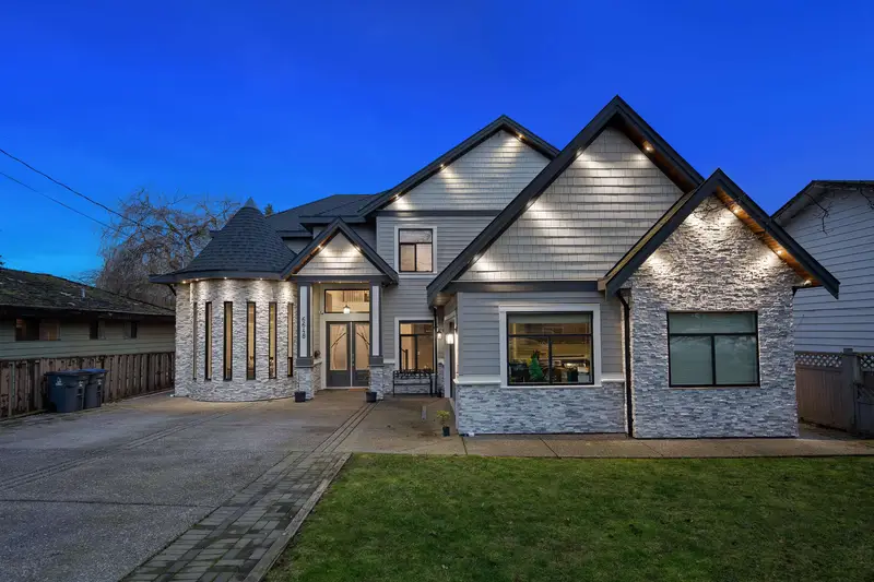 6648 134 STREET - photo 1 of 25