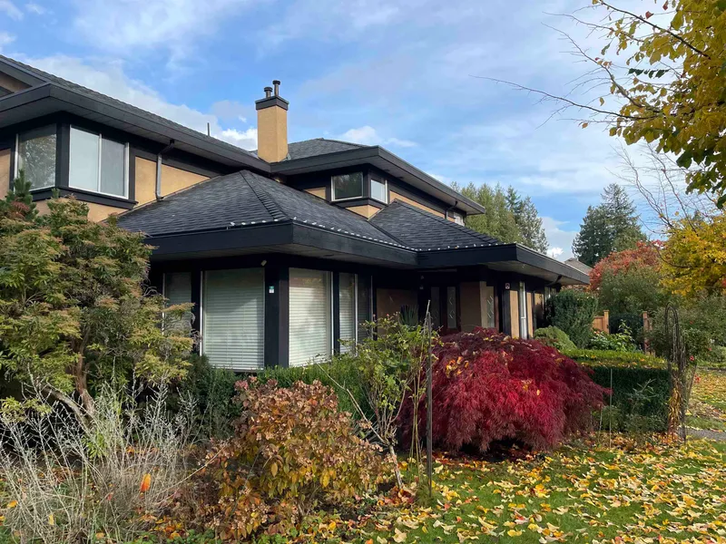 11110 156 STREET - photo 2 of 25