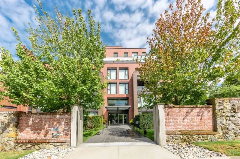 201 1561 W 57TH AVENUE - photo 1 of 25