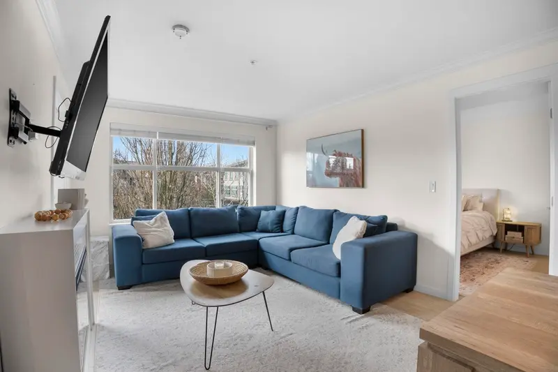 201 19201 66A AVENUE - photo 4 of 25