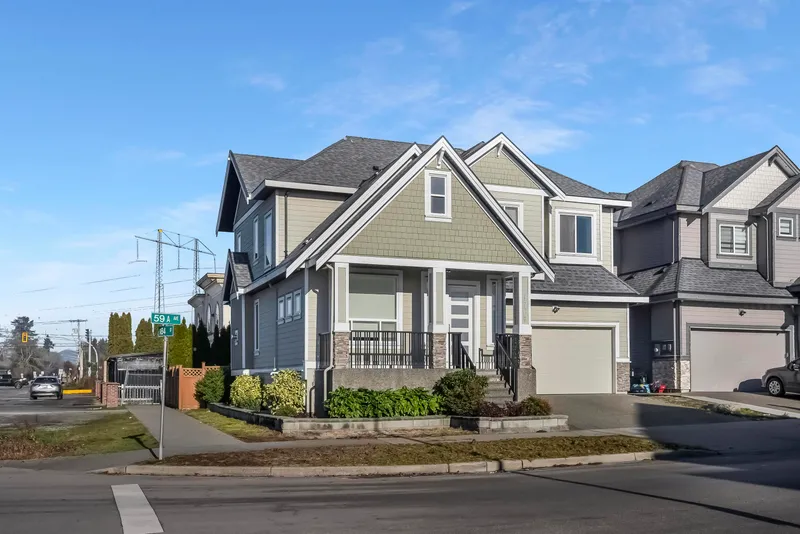 18407 59A AVENUE - photo 2 of 25