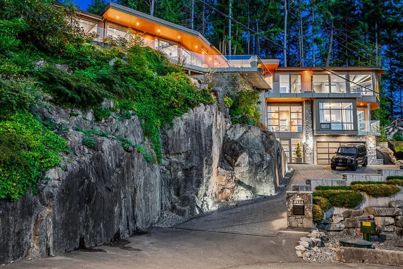 5134 PITCAIRN PLACE - photo 3 of 24