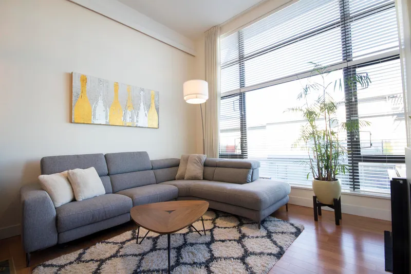 409 14200 RIVERPORT WAY - photo 2 of 25