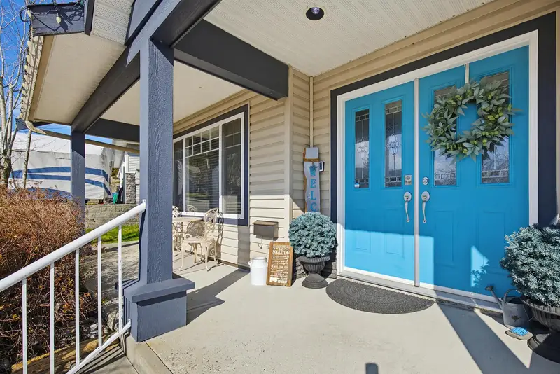 8052 TOPPER DRIVE - photo 2 of 25