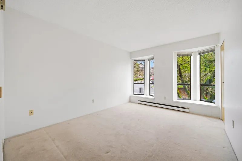 204 45 FOURTH STREET - photo 3 of 23