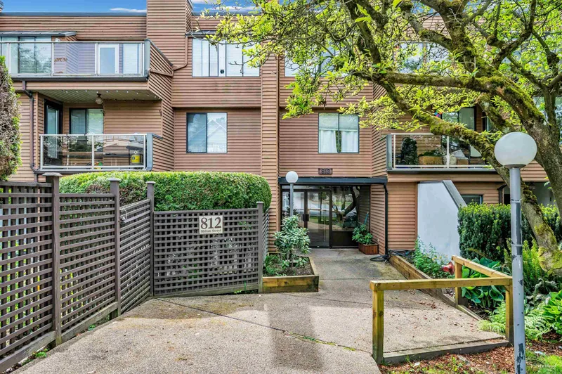 108 812 MILTON STREET - photo 2 of 19