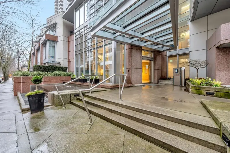 2305 1205 W HASTINGS STREET - photo 2 of 25