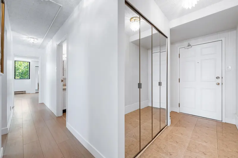 306 9521 CARDSTON COURT - photo 3 of 25