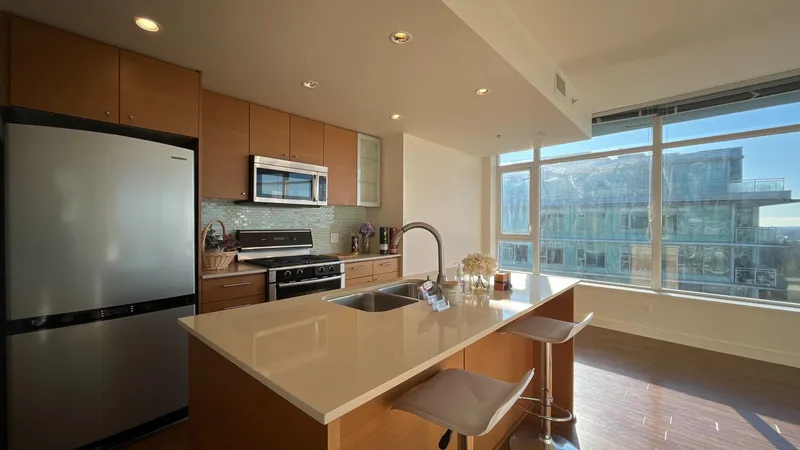 1708 5900 ALDERBRIDGE WAY - photo 4 of 11