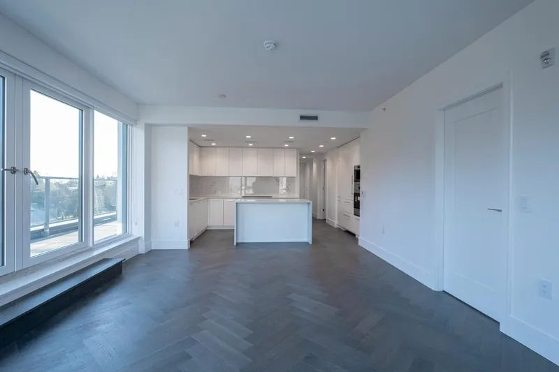 603 4675 CAMBIE STREET - photo 3 of 20