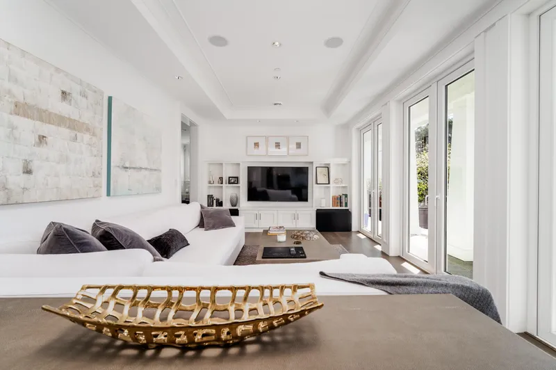 2040 W 58TH AVENUE - photo 4 of 25