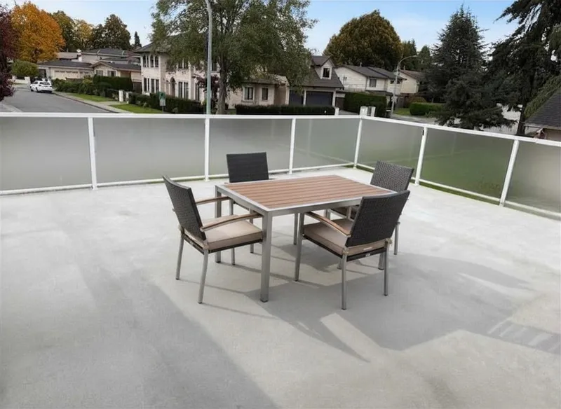 6811 RIVERDALE DRIVE - photo 4 of 24