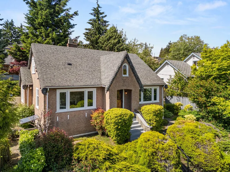 1509 SIXTH AVENUE - photo 1 of 25