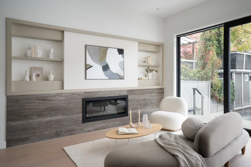 2 4018 W 21ST AVENUE - photo 2 of 25