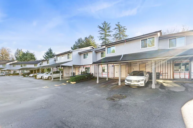 164 7261 140 STREET - photo 4 of 24