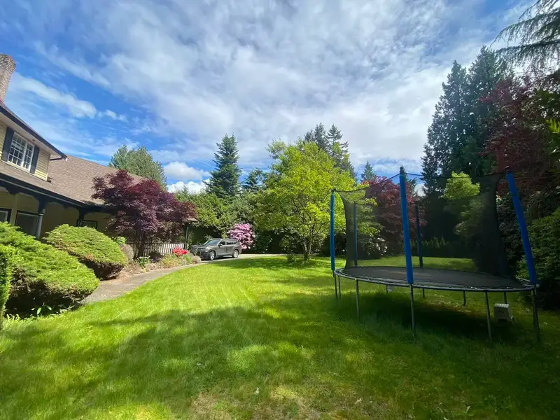 17327 26A AVENUE - photo 3 of 13