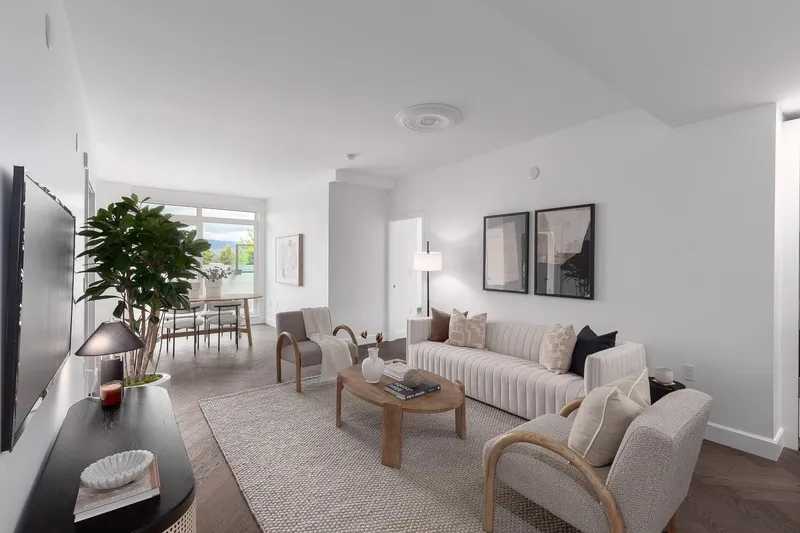 406 3668 W 10TH AVENUE - photo 4 of 25