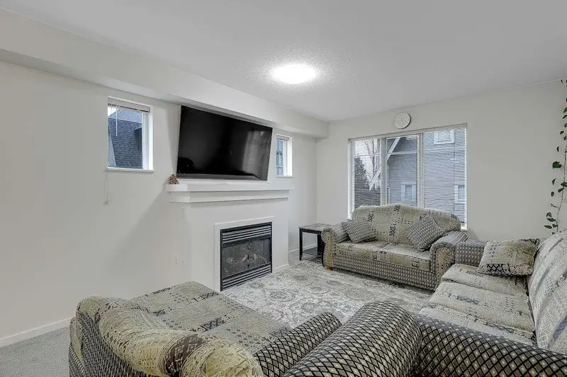 85 15175 62A AVENUE - photo 3 of 25