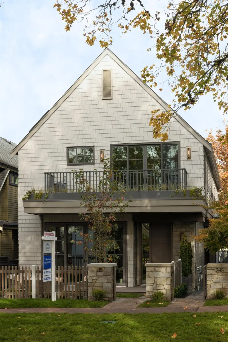 2 15 W 20TH AVENUE - photo 2 of 25