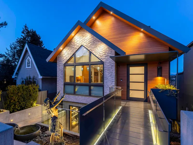 4384 QUESNEL DRIVE - photo 2 of 25