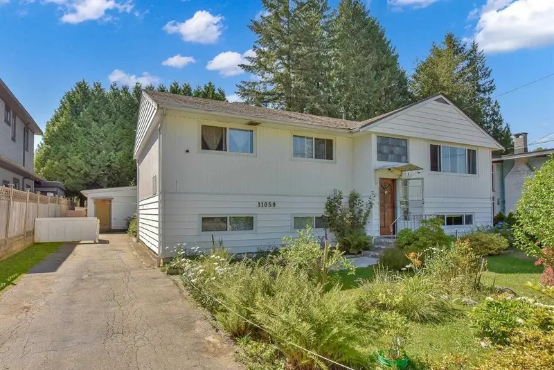 11059 146A STREET - photo 3 of 25