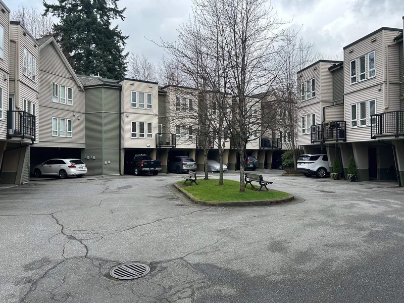 4 123 LAVAL STREET - photo 2 of 13