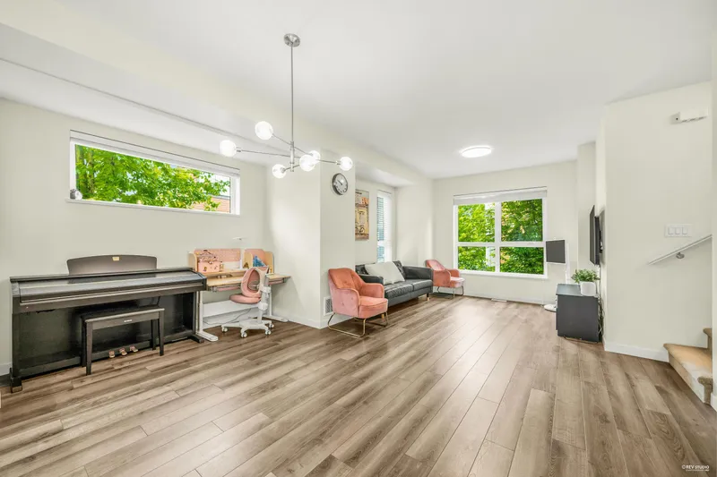 63 10311 RIVER DRIVE - photo 2 of 25