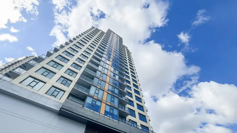 2108 7303 NOBLE LANE - photo 3 of 25