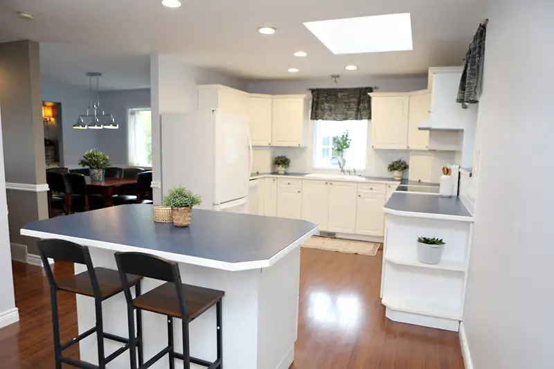 5316 BELAIR DRIVE - photo 4 of 25