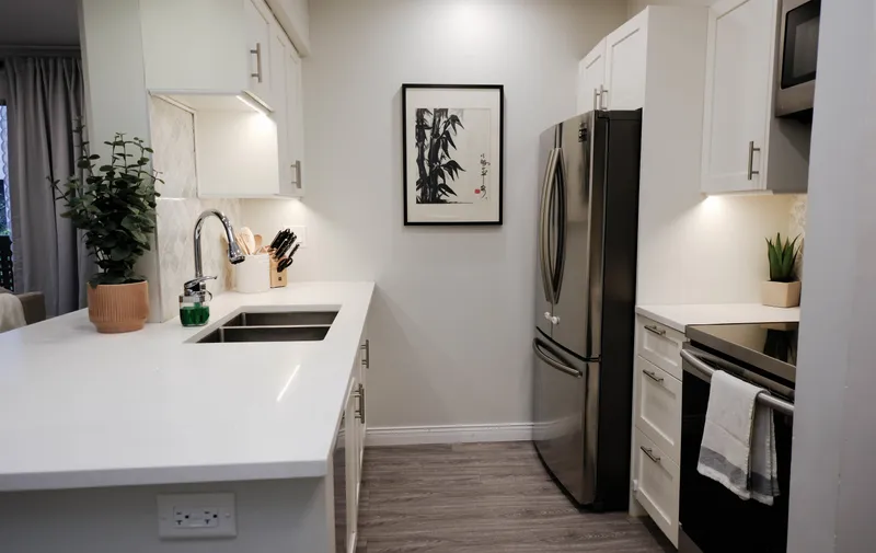 19 365 GINGER DRIVE - photo 1 of 25