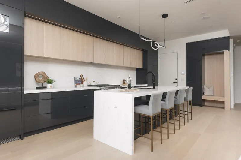 2 3232 W 38TH AVENUE - photo 1 of 14