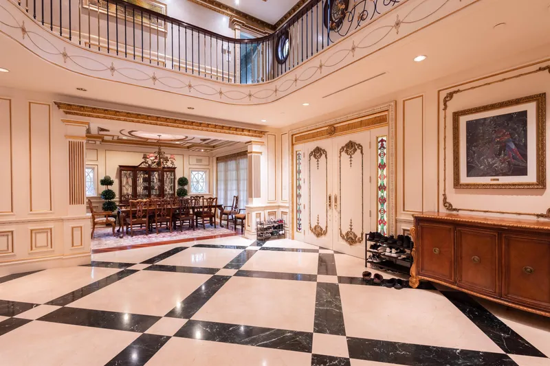 3719 SELKIRK STREET - photo 3 of 25