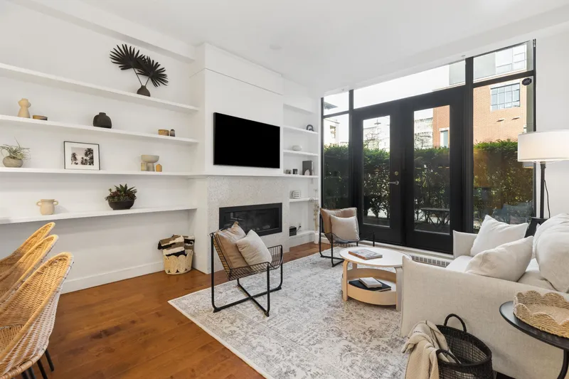 2288 REDBUD LANE - photo 4 of 25