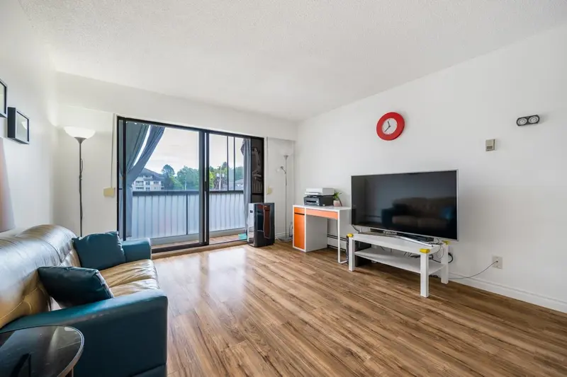 203 2425 SHAUGHNESSY STREET - photo 4 of 16