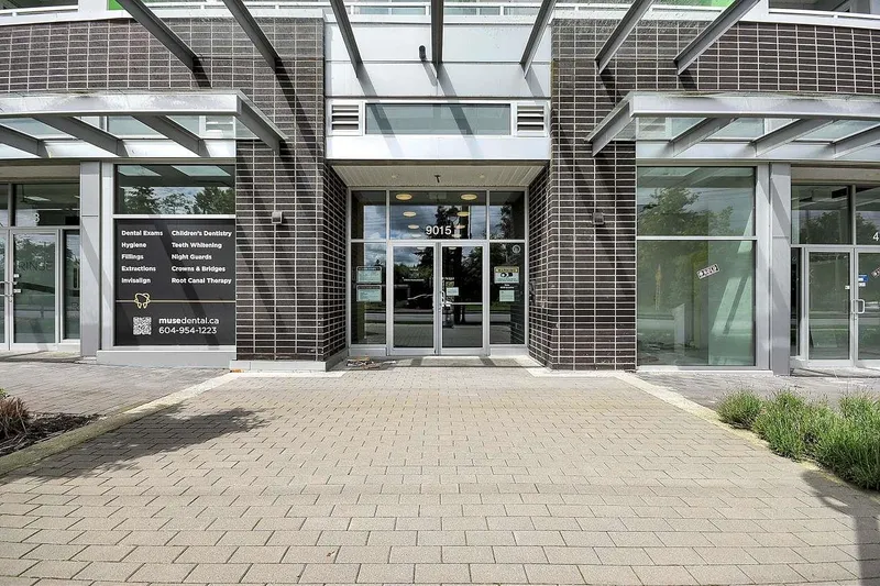 404 9015 120 STREET - photo 1 of 25