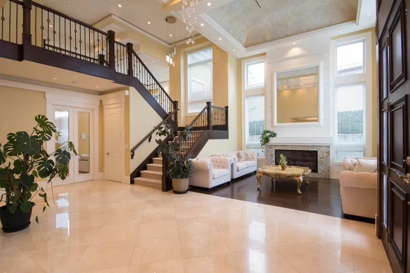 7928 SUNNYHOLME CRESCENT - photo 2 of 25