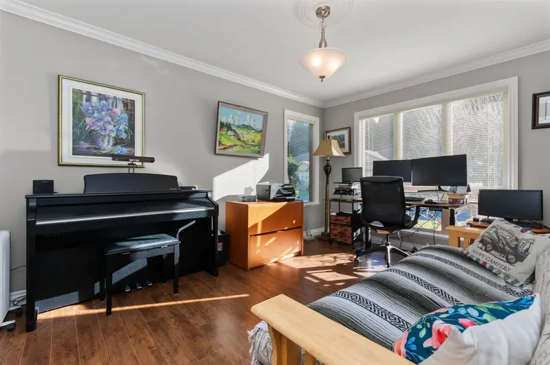 3 46000 THOMAS ROAD - photo 4 of 25